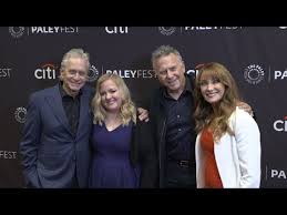 What is the kominsky method? Michael Douglas Jane Seymour And Paul Reiser Dish On Season 2 Of The Kominsky Method Youtube