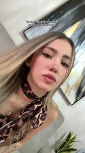 Hillary Reyes (@hillaryreyess)