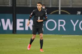 Jamal musiala rating is 74. Musiala Uber Sein Dfb Debut Ich Bin Sehr Stolz Und Einfach Happy Aktuelle Fc Bayern News Transfergeruchte Hintergrundberichte Uvm