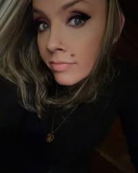 My soul comes alive at night, when it's dark outside. Just me and infinity  above me.