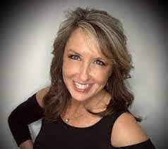 Flora Abrams's Instagram, Twitter & Facebook