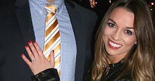 Abbey Fleck's Instagram, Twitter & Facebook