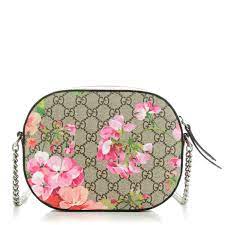 Gucci medium dionysus gg supreme shoulder bag with taupe suede datail replica. Gucci Blooms Gg Supreme Mini Chain Bag Off 77 Www Amarkotarim Com Tr