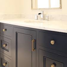 Featuring old world designed hardware as manufactured by coastal bronze, this custom gate a custom navy blue kitchen in lubbock, tx featuring the brushed brass square bar series hardware. Inspiring Ideas From Instagram Homes Home Bunch Interior Design Ideas
