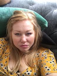 Tammy Gray's Instagram, Twitter & Facebook