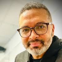 Evan Casey's Instagram, Twitter & Facebook