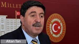 Biz ayhan bilgen ile bu konuyu konuşuyorduk. Bilgen In Dikkat Ceken Cikislari Suruyor Yeni Parti Hazirligi Mi