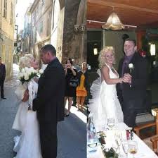 Ich persönlich mag auch lieber frauen die fraulich aussehen aber die geschmäcker sind gott sei dank verschieden und ich sehe die zwei sehr gerne. Zeit Ohne Muckis So Sah Caroline Robens Beim Heiraten Aus Promiflash De
