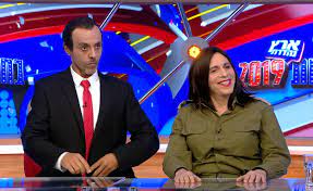 קרובים קרובים, אבי כהן, ערוץ ביפ, אסף הראל, snl, ארץ נהדרת, סאטירה, סיטקומים, ביבי נתניהו, אורן חזן, מירי רגב, הליכודניקים החדשים, קווים אדומים, שרה נתניהו. ×ª×'×•×'×ª ×ž×™×¨×™ ×¨×'×' Mako