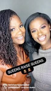 Cassandra Crockett's Instagram, Twitter & Facebook