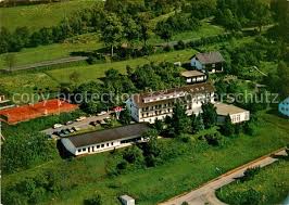 Contact akzent hotel haus sonnenberg on messenger. Ak Ansichtskarte Schotten Hessen Fliegeraufnahme Hotel Haus Sonnenberg Schotten Hessen Nr Kn80811 Oldthing Ansichtskarten Hessen