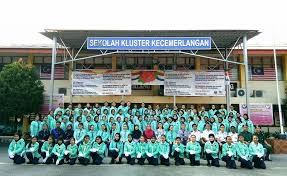 Perhimpunan hari peringatan pandu puteri sedunia. Perkhemahan Renjer Puteri Dan Pandu Smk Damansara Utama Facebook