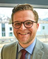 Allison Willoughby's Instagram, Twitter & Facebook