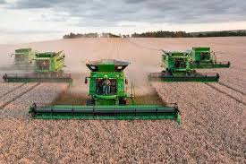Introduction of mini corn harvester machine : Top 5 Biggest Combine Harvesters