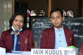 Pondok pesantren assalam adalah lembaga pendidikan islam dibawah naungan yayasan pondok pesantren assalam dan sebagai ketua yayasan sekarang adalah ahmad sopyan zauhari, s.ag. Https Afi Iainkudus Ac Id Mahasiswa Afi Berpartisipasi Sosialisasikan Iain Kudus Di Tuban Aqidah Dan Filsafat Islam Afi Iain Kudus