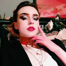 Stream King Eve music