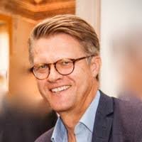 Daniel Bieze's Instagram, Twitter & Facebook