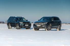 Дефлектор капота toyota land cruiser prado 120 дымчатый. Wielkie 7 Osobowe I Z Dieslami Volvo Xc90 B5 Awd Kontra Toyota Land Cruiser 2 8 D 4d Awd Test Opinia Super Express Wiadomosci Polityka Sport