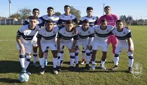 Escudo del club altético platense. Reserva Estudiantes Goleo A Platense Y Gimnasia Gano Por La Minima Ante Sarmiento Diario Hoy En La Noticia