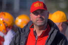 Loyola Blakefield beats Calvert Hall, 40-28, in 103rd Turkey Bowl behind  big day from Kendrick Worthington