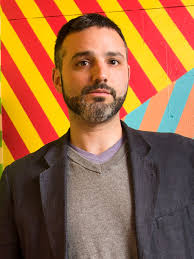 In Des Moines, these coastal artists found financial, creative freedom