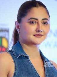 Nia Sharma and Rashami Desai