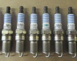 New Ford Motorcraft Platinum Spark Plugs Agsf32fm Lot Of 6