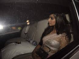 17 Bollywood Actresses And Their Favourite Perfumes Bollywood Actress Indian Designer Wear Afternoon Dress