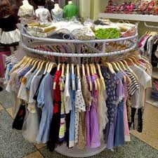 Find here clothing rack, clothes rack manufacturers, suppliers & exporters in india. Children S Clothing Store Shelf Clothing Rack Round Rotation Intermediate Display Rack Simple Sino Shelf Floor Style Hanging Clothes Shelf