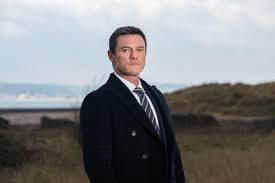 Luke evans leads a talented welsh cast in this true crime thriller. 4vva Mmvn5bhbm