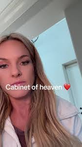 Heather Gade's Instagram, Twitter & Facebook