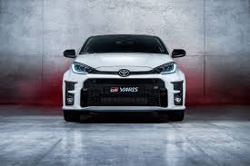 Engine, horsepower, torque, dimensions and mechanical details for the 2017 toyota yaris grmn. Toyota Gr Yaris Official Specs Price And Pictures Car Magazine