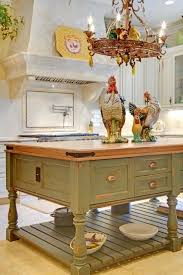 Decorating With Roosters For A French Country Look With Images French Country Kitchens Country Kitchen French Country Kitchen