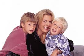 She is known for her role on the cbs soap opera the bold and the beautiful. Meet Julian Snider Photos Of Katherine Kelly Lang S Son With Ex Husband Skott Snider