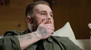 Country singer and marketing-savvy artist Zach Bryan turned off comments  after going viral for releasing an anti-ICE track for his country audience.