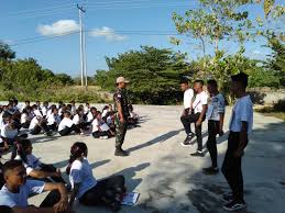Pengumuman dari kpl sma n 1 sabu barat ditujukan kpd semua guru, tenaga kependidikan, pesrta didik, org tua/wali pesrta 2. Lanal Pulau Rote Membantu Sekolah Sekolah Dalam Kegiatan Mpls 2019 Koarmada Ii Tni Al