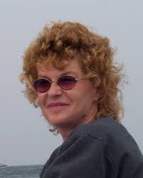 Darlene Groves's Instagram, Twitter & Facebook