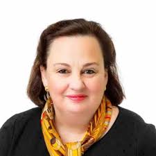 letsgo #astrus #womenininsurance #godawgs #uga #proudtobeterry  #womeninconstruction #terrycollegeofbusiness #womenleadership #dogood #dg  #newera