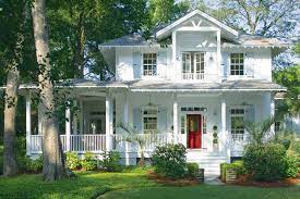 Accent stucco blocking (color crossover from universal khaki sw6150 ): Home Exterior Color Ideas Inspiration Benjamin Moore