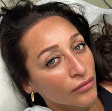 her first day with taking a private microblading x lip blush day 🥹🤍 and  she's doing SO good!! Can you imagine that she did by herself? without any  prior experience… welcome to