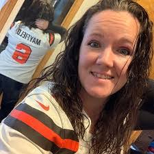 Daniel Selan's Instagram, Twitter & Facebook