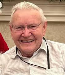 Roger Eddington's Instagram, Twitter & Facebook