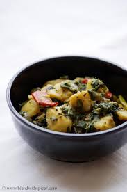 Saag Aloo Recipe How To Make Saag Aloo Recipe Indian Curry Recipe Recipe Saag Aloo Curry Recipes Curry Recipes Indian