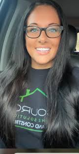 💚Happy New Year! I'm so excited to kick off 2025 and put everything I've  learned into action. This year is all about growth, progress, and making  things happen—starting with your roofing needs