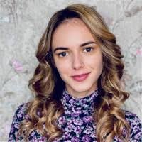 90+ "Noemi R." profiles