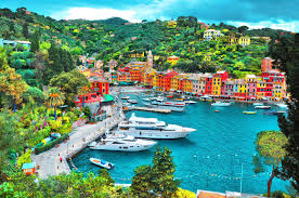 Portofino is a popular yachting destination. Portofino Reisefuhrer Planet Of Hotels