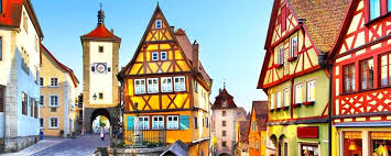 Jouez en plein écran, découvrez le puzzle du jour et des milliers d'autres. Sillonnant Vers Le Sud De L Allemagne La Route Romantique Part De Wurzburg Pour Rejoindre Fussen Et O Voyage Romantique Voyage En Allemagne Voyage Allemagne