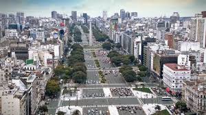 La declaración de independencia de la argentina fue una decisión tomada el martes 9 de julio de 1816 por el congreso de tucumán, por la cual declaró la formal ruptura de los vínculos de dependencia política de las provincias unidas del río de la plata con la monarquía española.la declaración fue realizada en la casa de tucumán, ubicada en la ciudad de san miguel de tucumán, donde. Avenida 9 De Julio 9 Stock Footage Video 100 Royalty Free 1016051731 Shutterstock