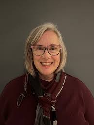 Janice Dyer's Instagram, Twitter & Facebook