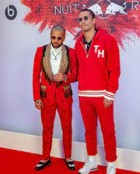 Es mi primera y las reglas son muy claras young boy need to talk. Daniel Alves Abusa Do Estilo Ao Se Vestir De Forma Diferente Fotos R7 Futebol